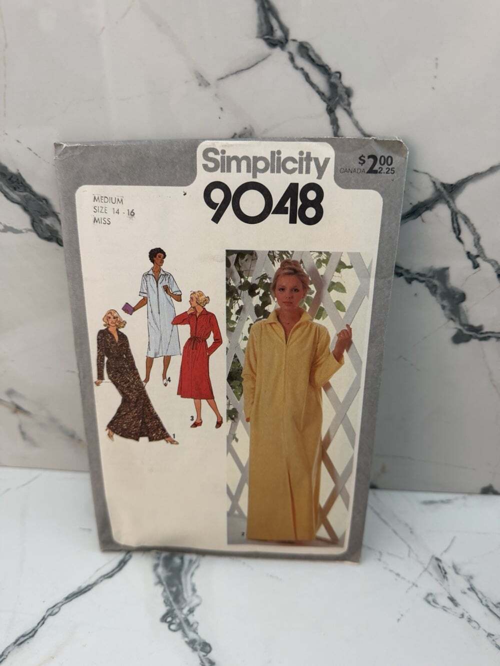 Vintage 70s Simplicity 9048 Sewing Pattern Medium Size 14 16 Misses Robe CUT